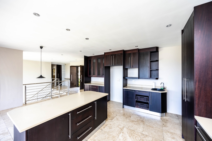 4 Bedroom Property for Sale in Beacon Bay Eastern Cape